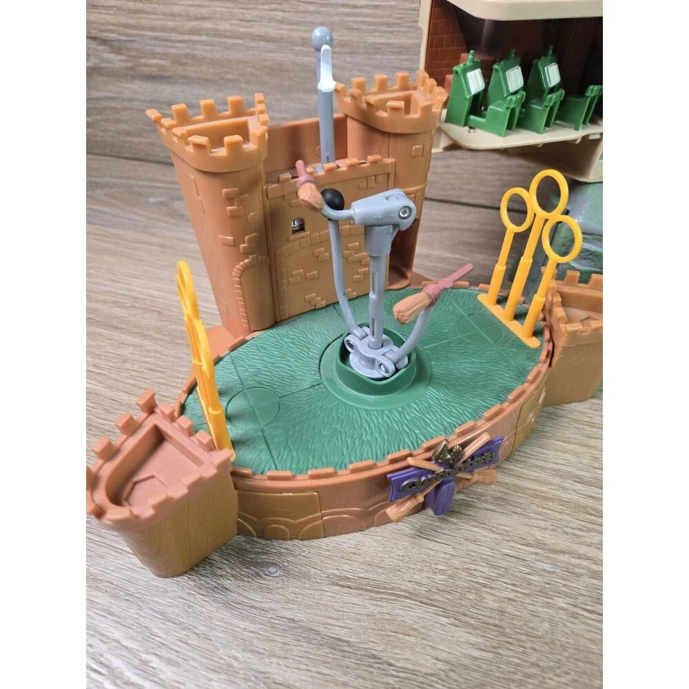 Harry Potter Hogwarts Castle Deluxe Playset 2001 Polly Pocket UNTESTED AS-IS